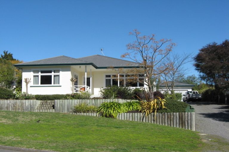 Photo of property in 6 Tainui Drive, Havelock North, 4130