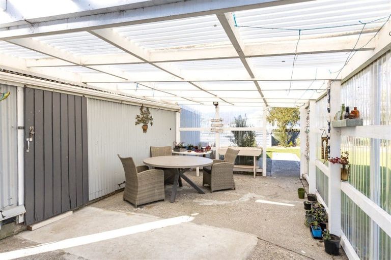 Photo of property in 58 Wakefield Street, Westport, 7825