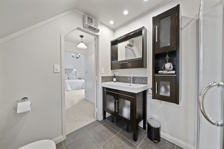 Photo of property in 56a Barton Road, Heretaunga, Upper Hutt, 5018