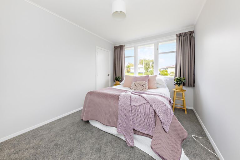 Photo of property in 21 Gilbert Road, Otara, Auckland, 2023