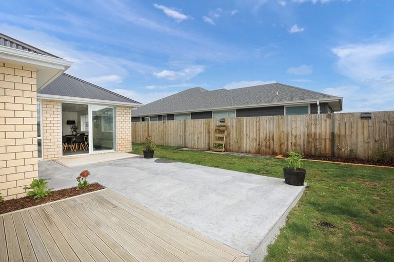 Photo of property in 41 Ruru Street, Cambridge, 3434