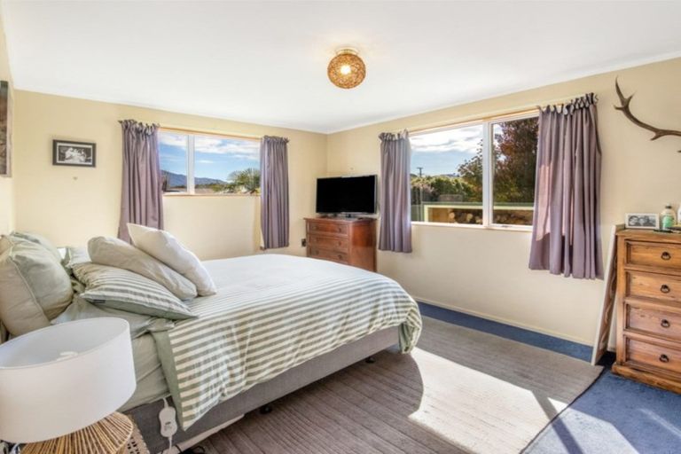 Photo of property in 43 Ferry Road, Spring Creek, 7202