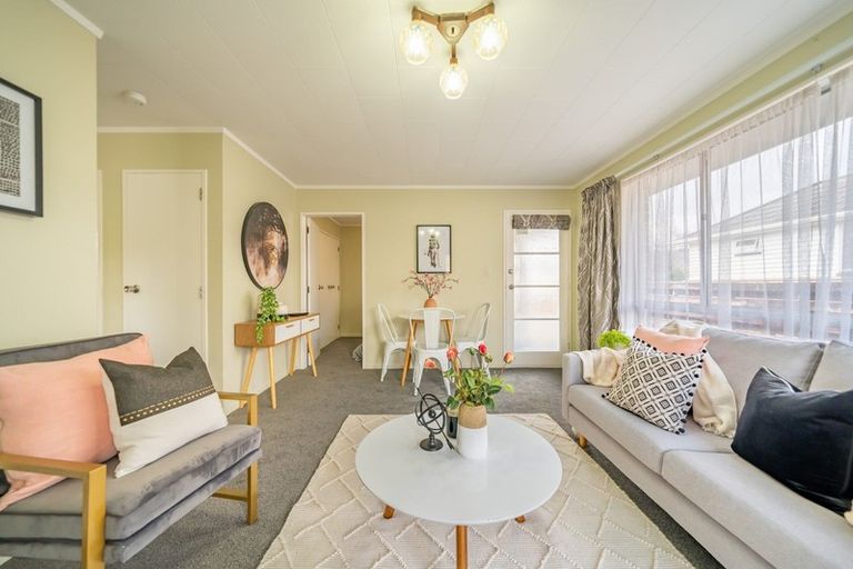 Photo of property in 21b Seddon Street, Wallaceville, Upper Hutt, 5018