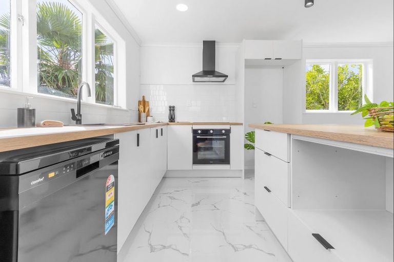 Photo of property in 57a Marshall Street, Fairfield, Hamilton, 3214