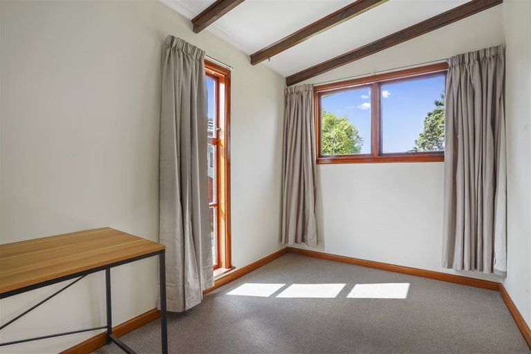 Photo of property in 7 Glenora Place, Hornby, Christchurch, 8042
