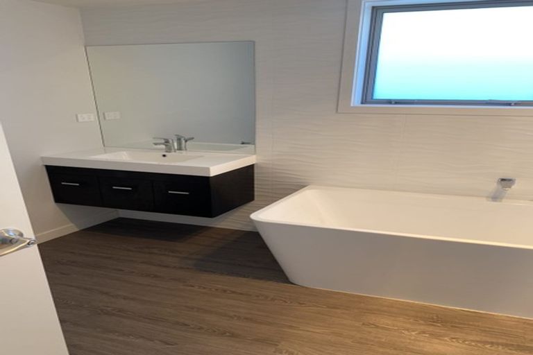 Photo of property in 23 Blacklock Road, Pyes Pa, Tauranga, 3112