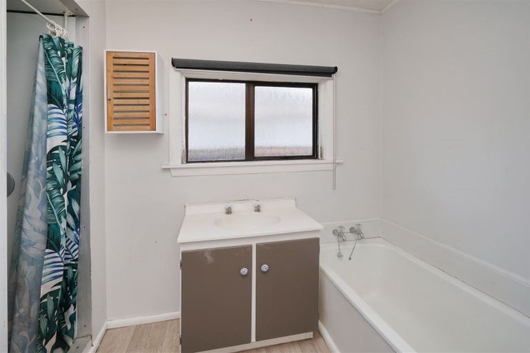 Photo of property in 18 Curries Road, Hillsborough, Christchurch, 8022