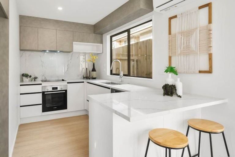 Photo of property in 1/149 Tirimoana Road, Te Atatu South, Auckland, 0602