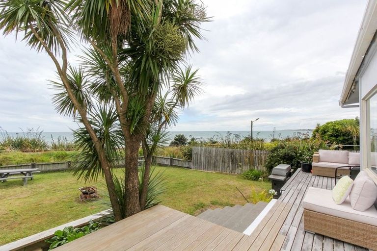 Photo of property in 12 Hine Street, New Plymouth, 4310