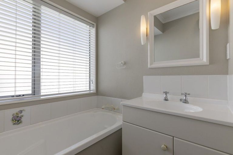 Photo of property in 10 Northwood Road, Nukuhau, Taupo, 3330