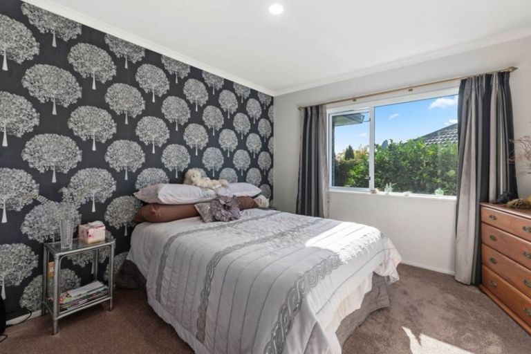 Photo of property in 57 Tawavale Street, Pukehangi, Rotorua, 3015