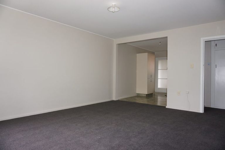 Photo of property in 2/46 Division Street, Riccarton, Christchurch, 8041