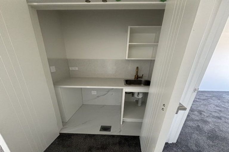 Photo of property in 17 Waikaha Street, Pokeno, 2472