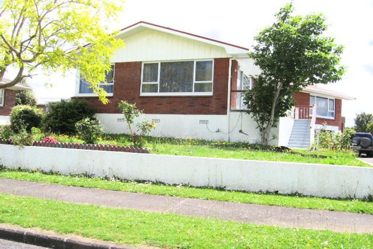 Photo of property in 4 Ramsey Street, Papatoetoe, Auckland, 2025