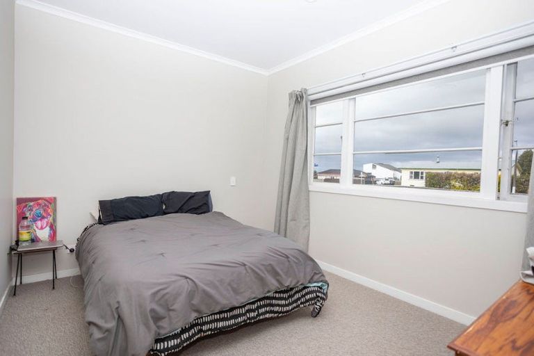 Photo of property in 69 Barraud Street, Dannevirke, 4930