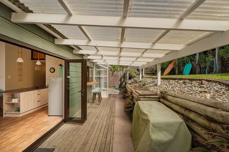 Photo of property in 72 Ocean Beach Road, Tairua, 3508