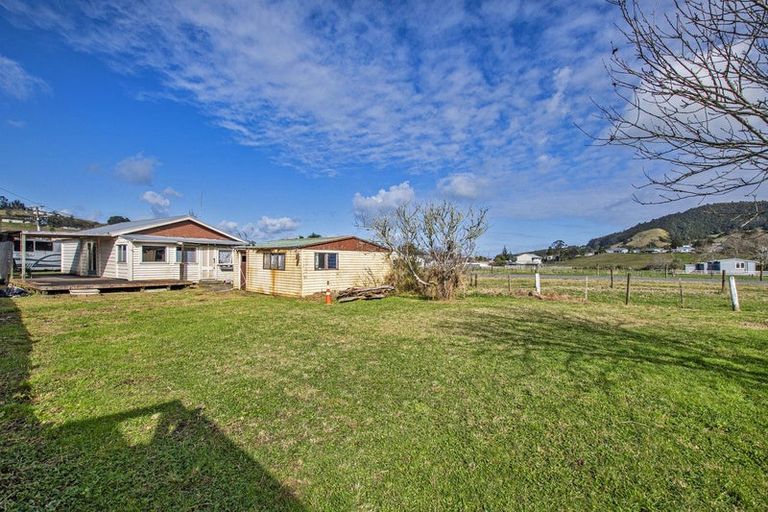 Photo of property in 39 Valley Road, Hikurangi, 0114