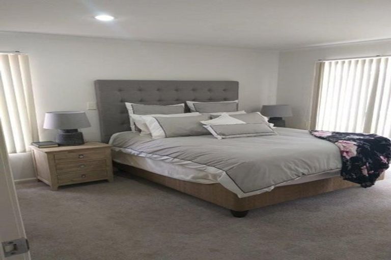 Photo of property in 14 Trimaran Drive, Gulf Harbour, Whangaparaoa, 0930