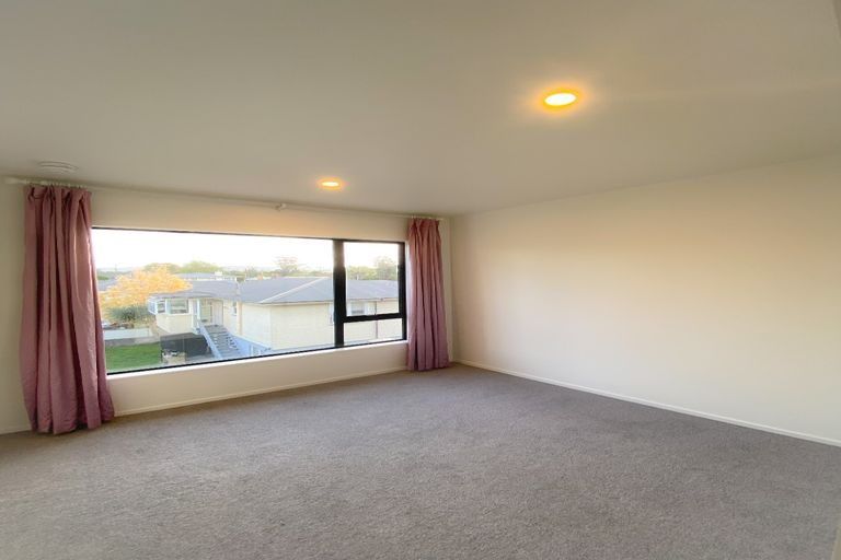 Photo of property in 11 Apple Lane, Henderson, Auckland, 0610