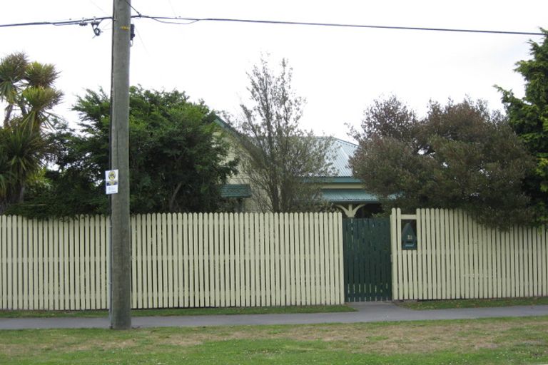 Photo of property in 51 Mackworth Street, Woolston, Christchurch, 8062