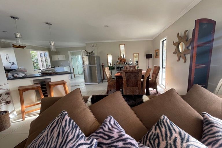 Photo of property in 800 Bickerstaffe Road, Maungaturoto, 0587