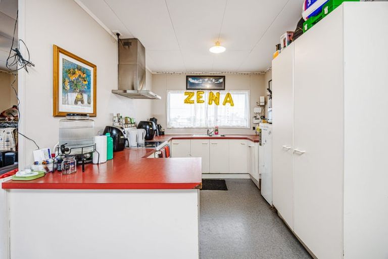 Photo of property in 1/5 Solveig Place, Randwick Park, Auckland, 2105