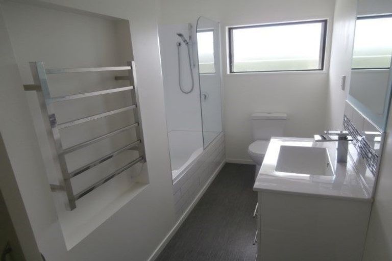 Photo of property in 3 Lonsdale Street, New Brighton, Christchurch, 8083