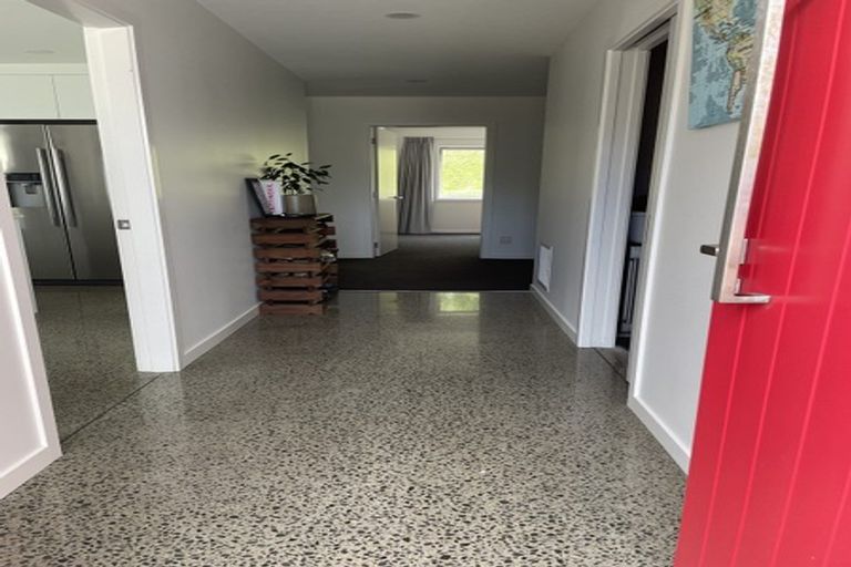 Photo of property in 7 Farnworth Terrace, Churton Park, Wellington, 6037