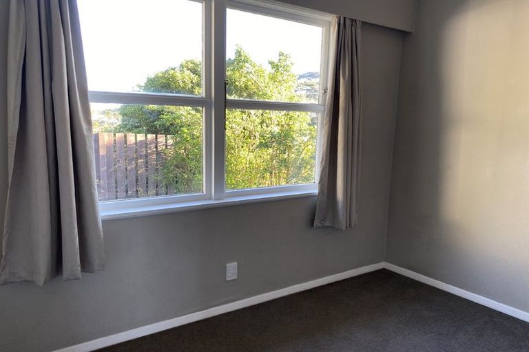 Photo of property in 84 Tarawera Road, Johnsonville, Wellington, 6037