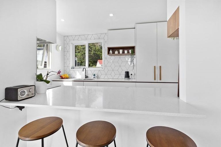 Photo of property in 79 Black Rock Road, Newlands, Wellington, 6037