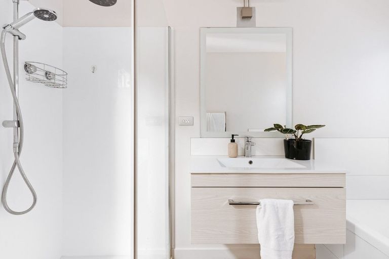 Photo of property in 49 Caldera Crescent, Pyes Pa, Tauranga, 3112