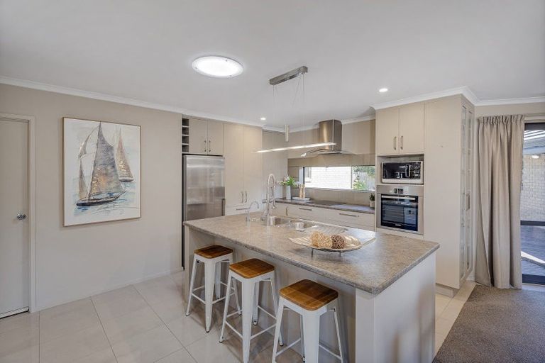 Photo of property in 20 Heritage Close, Whitianga, 3510