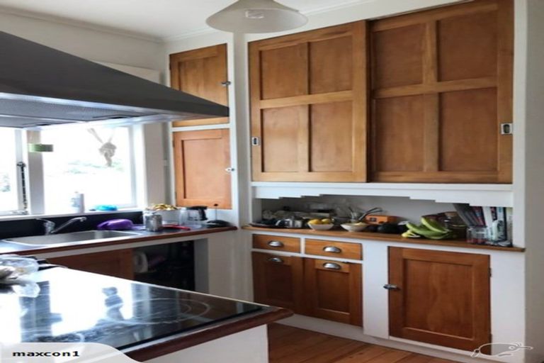 Photo of property in 48 Heywood Terrace, Richmond, Christchurch, 8013