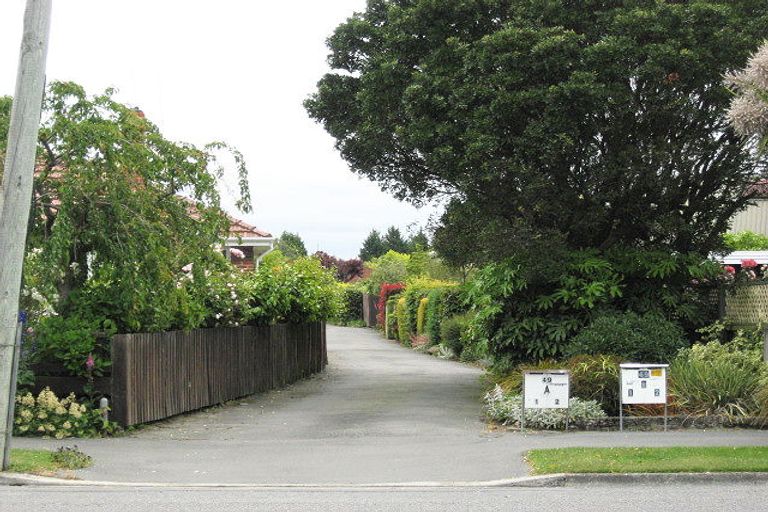 Photo of property in 2/49a Withells Road, Avonhead, Christchurch, 8042