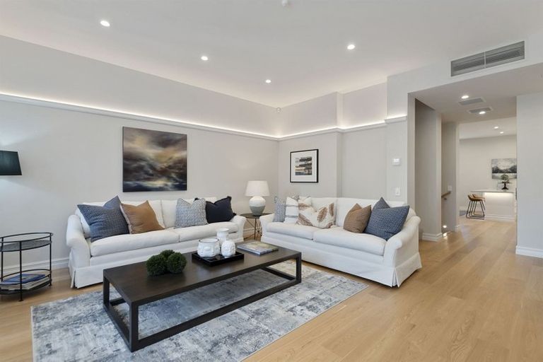 Photo of property in 173 Deans Avenue, Riccarton, Christchurch, 8011