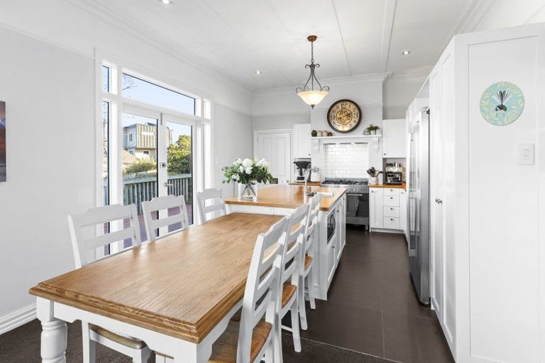 Photo of property in 8 Leven Street, Roslyn, Dunedin, 9010