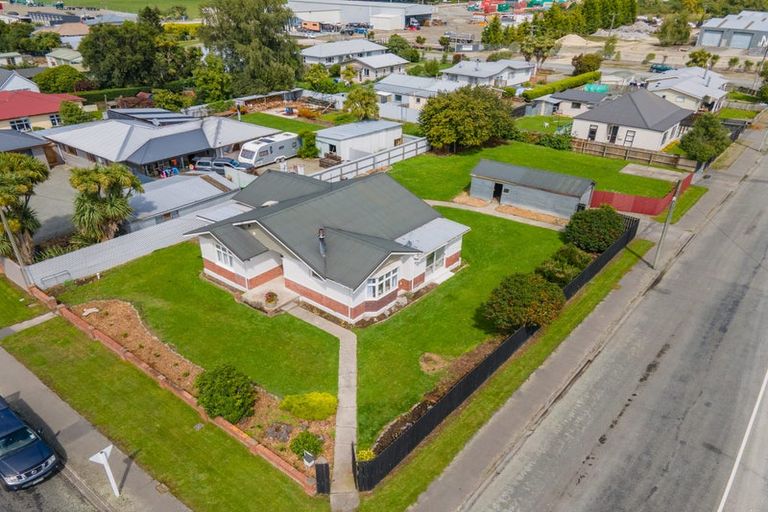 Photo of property in 17 Birkett Street, Temuka, 7920
