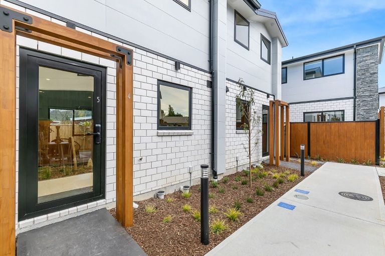Photo of property in 5/4 Johnston Grove, Taita, Lower Hutt, 5011
