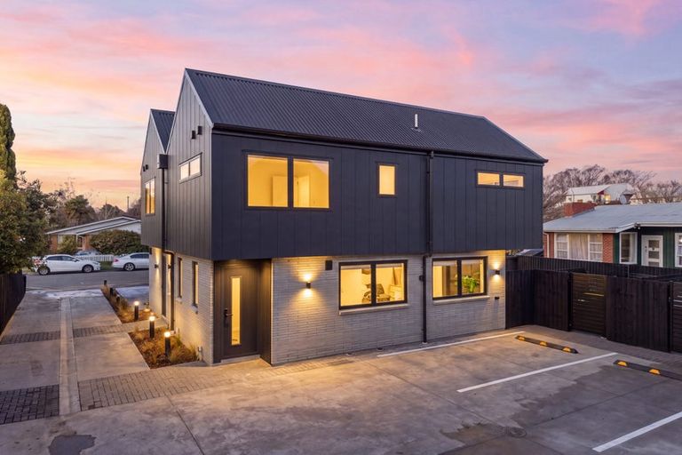 Photo of property in 3/12 Newbridge Place, Ilam, Christchurch, 8041