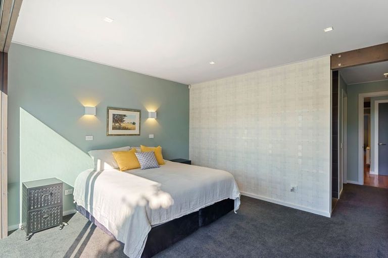 Photo of property in 7 Tutere Street, Waikanae Beach, Waikanae, 5036