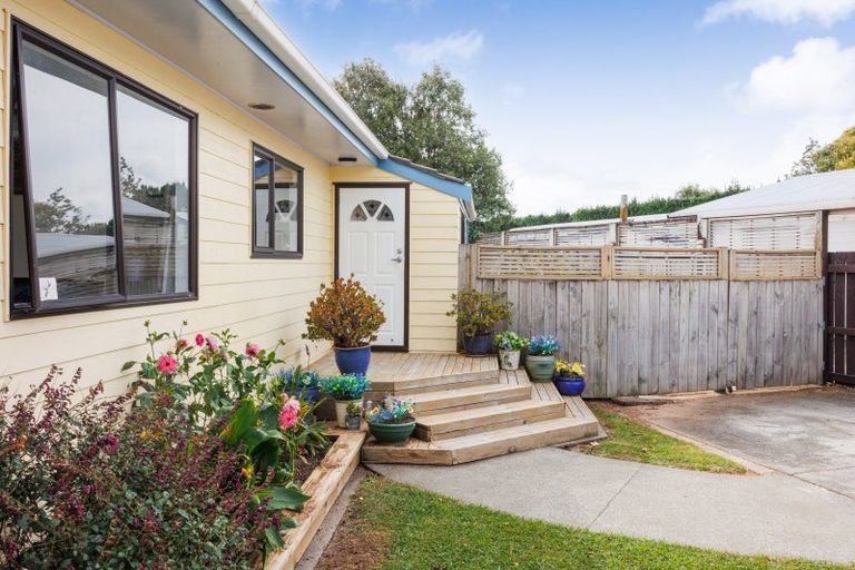 Photo of property in 93 Benmore Avenue, Cloverlea, Palmerston North, 4412
