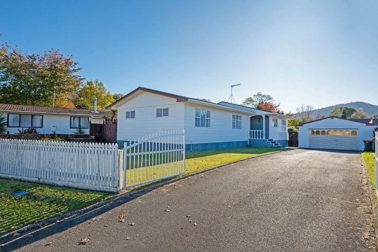 Photo of property in 323 Malfroy Road, Pomare, Rotorua, 3015