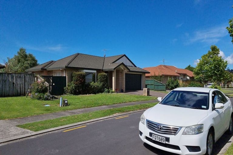 Photo of property in 4 Feeny Crescent, East Tamaki, Auckland, 2013