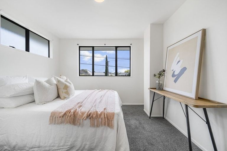 Photo of property in 2b Barclay Place, Burwood, Christchurch, 8061