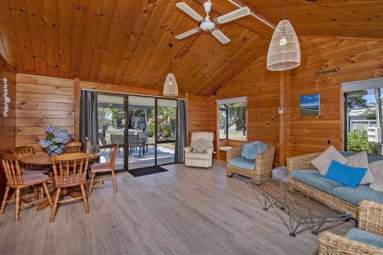 Photo of property in 52 Bream Bay Drive, Ruakaka, 0116