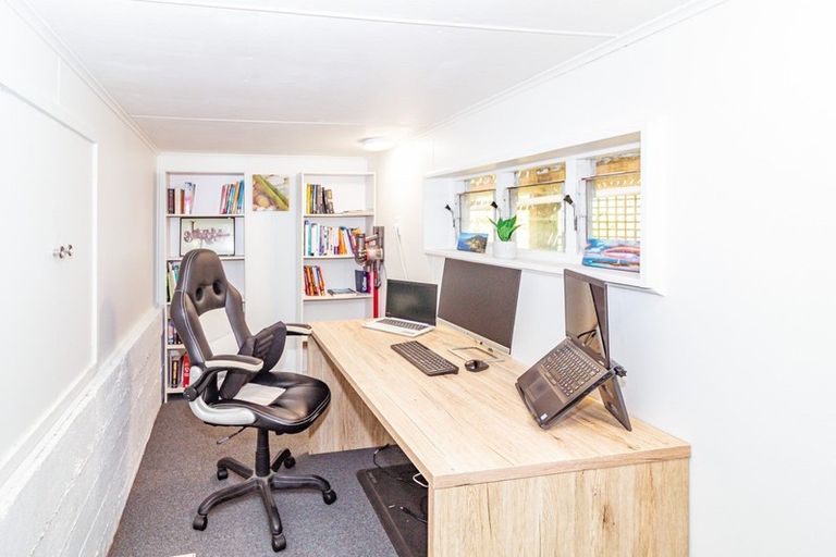 Photo of property in 28 Ikitara Road, Whanganui East, Whanganui, 4500