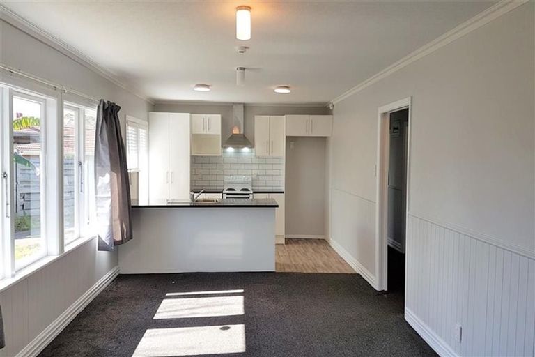 Photo of property in 6 Electra Place, Mangere, Auckland, 2022