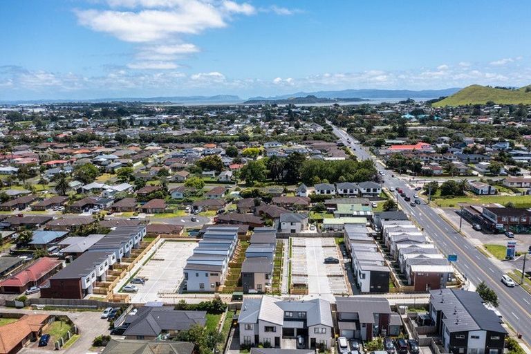Photo of property in 6 Aumarire Lane, Favona, Auckland, 2024