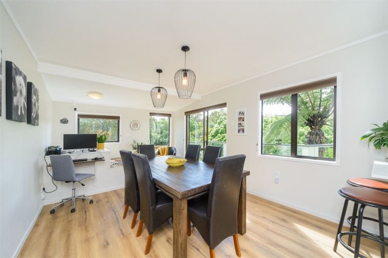 Photo of property in 120 Atawhai Road, Fitzherbert, Palmerston North, 4410