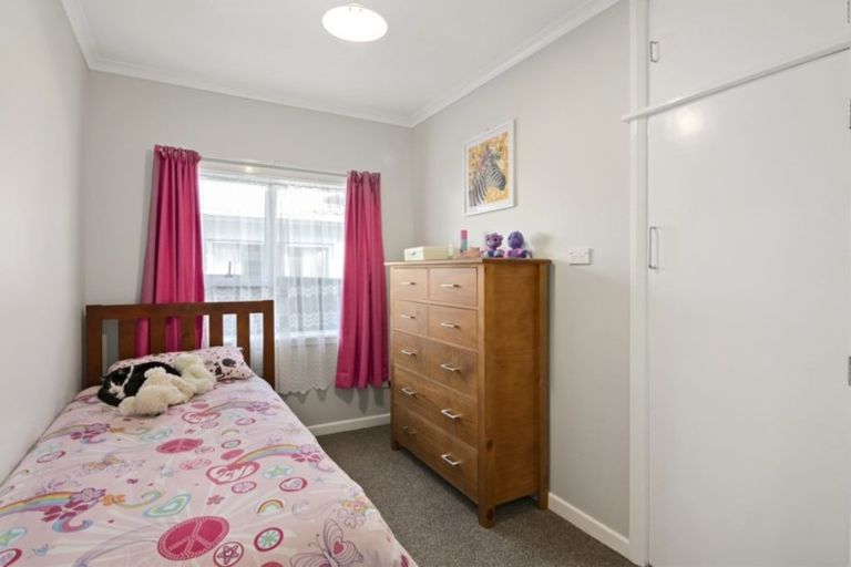 Photo of property in 95 Tipahi Street, Nelson South, Nelson, 7010